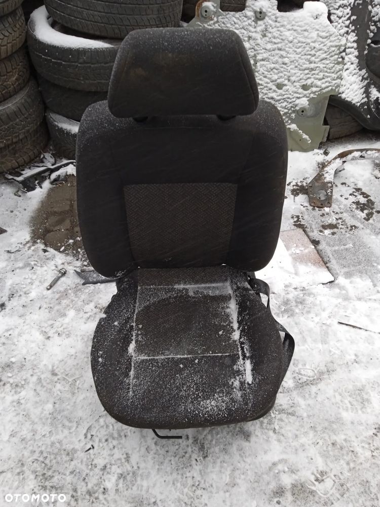 FOTEL KIEROWCY FORD MONDEO MK3 00-07 KOMBI - 3