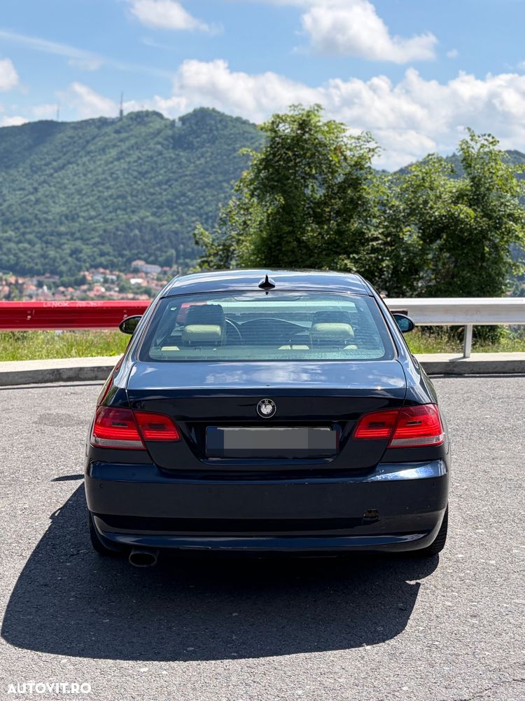 BMW Seria 3 320d xDrive Aut. - 4