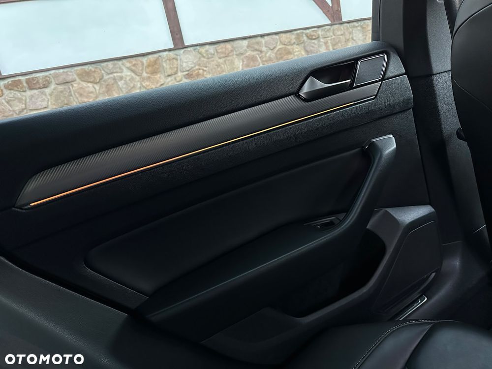 Volkswagen Arteon 2.0 TSI 4Motion R-Line DSG - 34