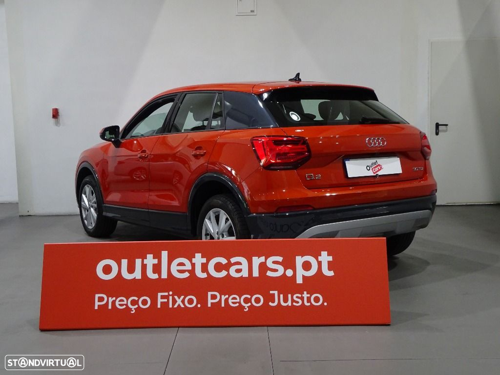 Audi Q2 30 TDI Design S tronic - 3