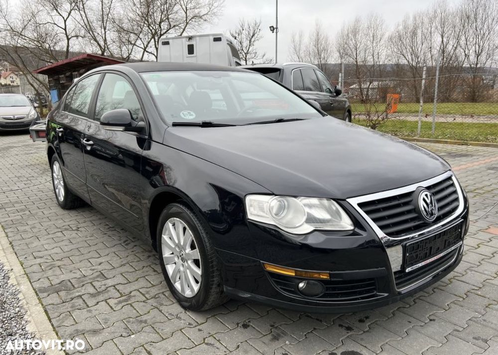 Volkswagen Passat 2.0 TDI DPF Comfortline - 12