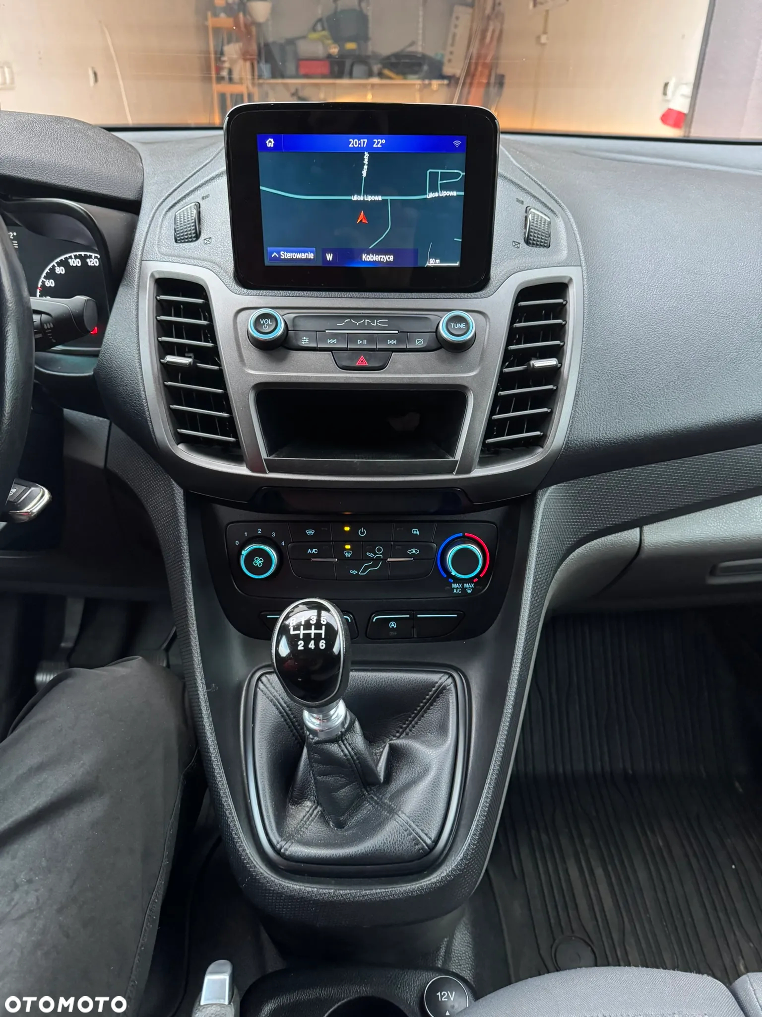 Ford transit connect - 18