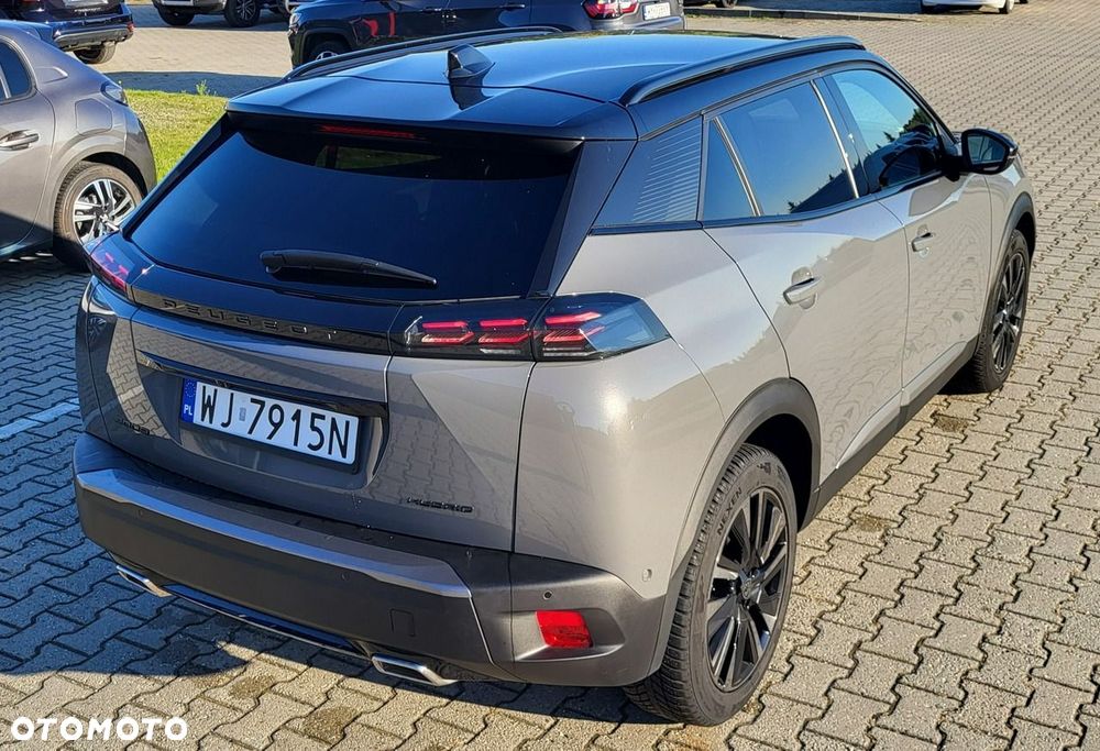 Peugeot 2008 Hybrid 136 e-DSC GT - 34