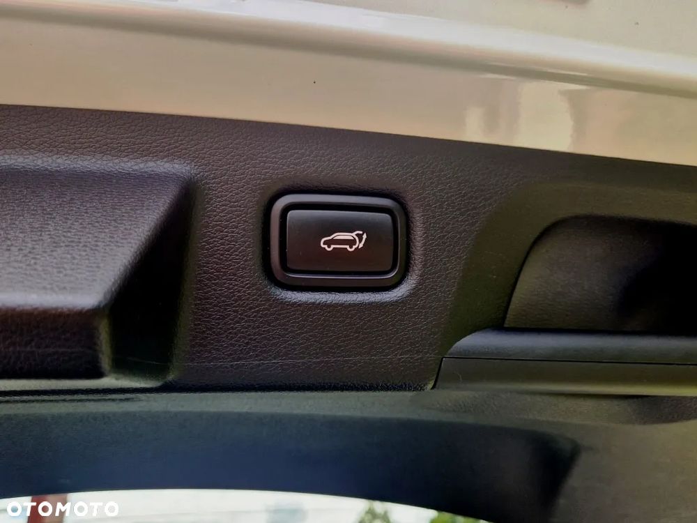 Kia ProCeed 1.6 T-GDI GT DCT - 28