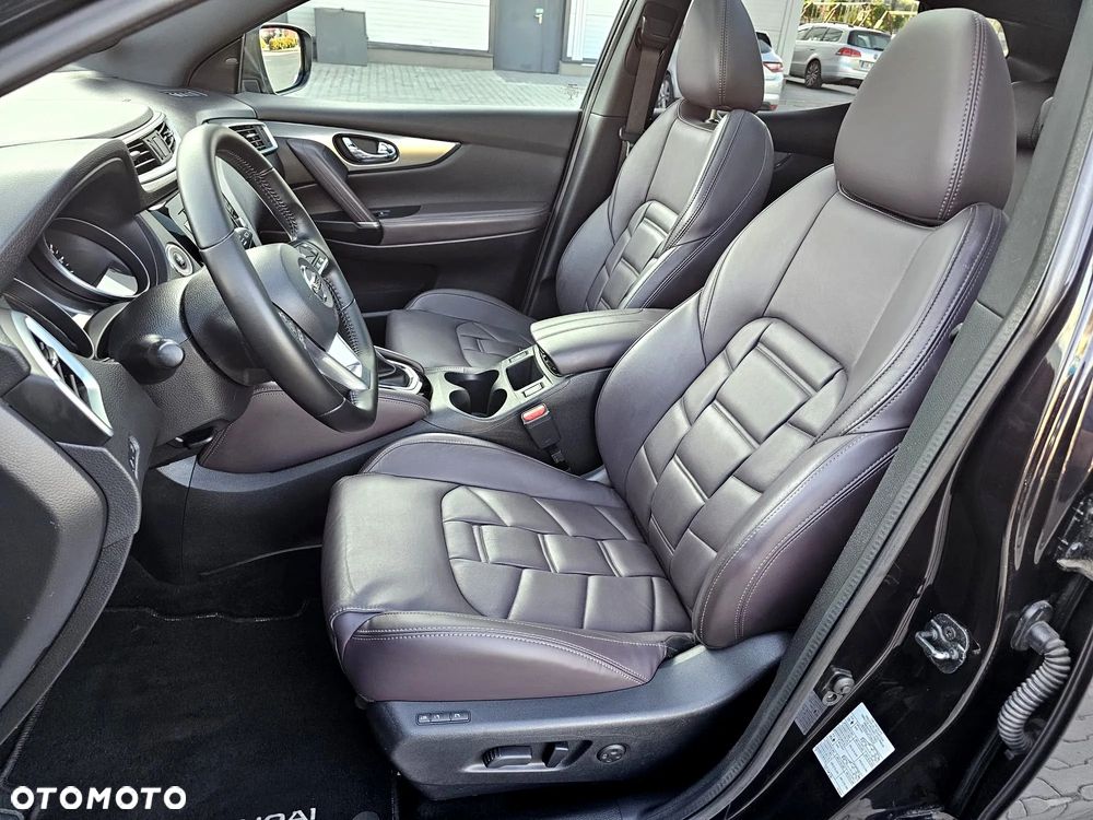 Nissan Qashqai 1.2 DIG-T Xtronic TEKNA+ - 20
