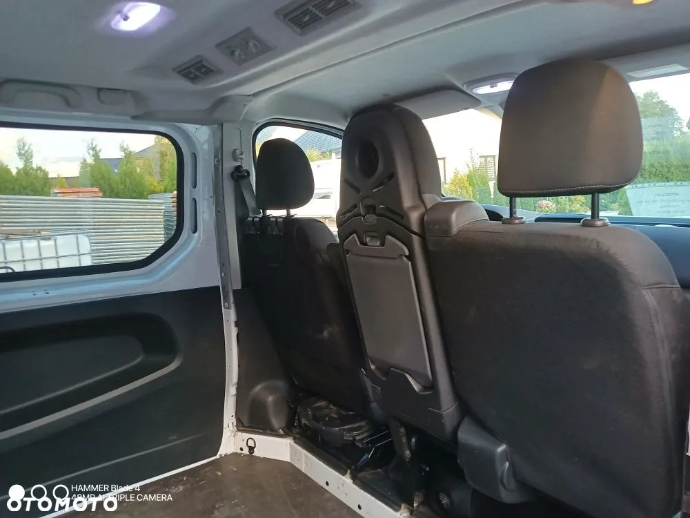 Renault Trafic - 13