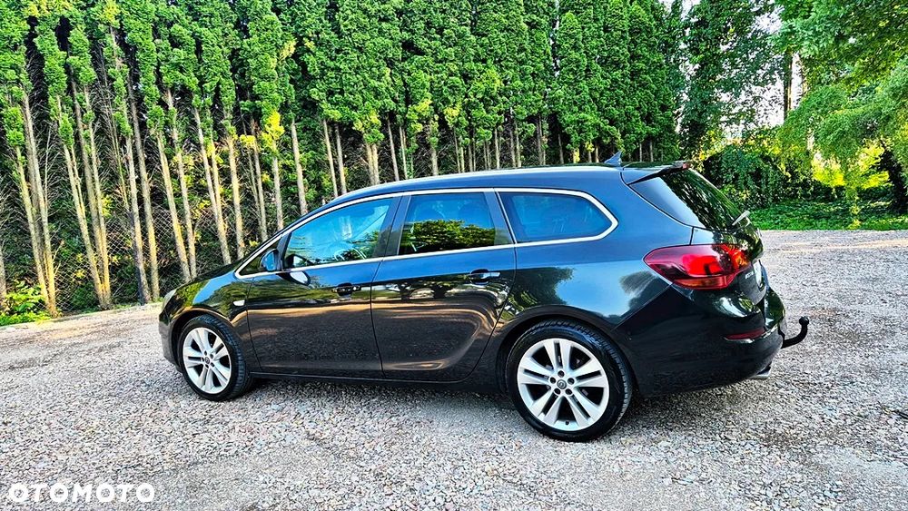 Opel Astra 1.4 Turbo Cosmo - 19