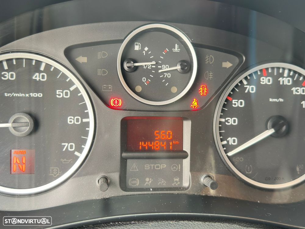 Peugeot PARTNER 1.6 HDi - 15