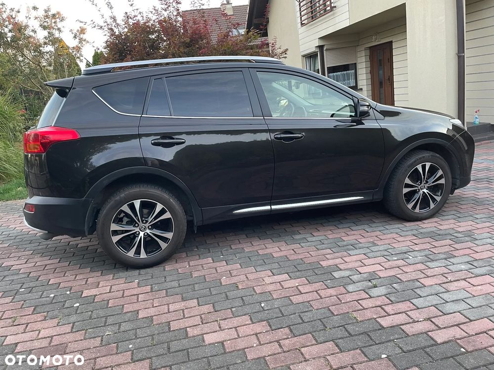 Toyota RAV4 2.0 D-4D Premium - 8
