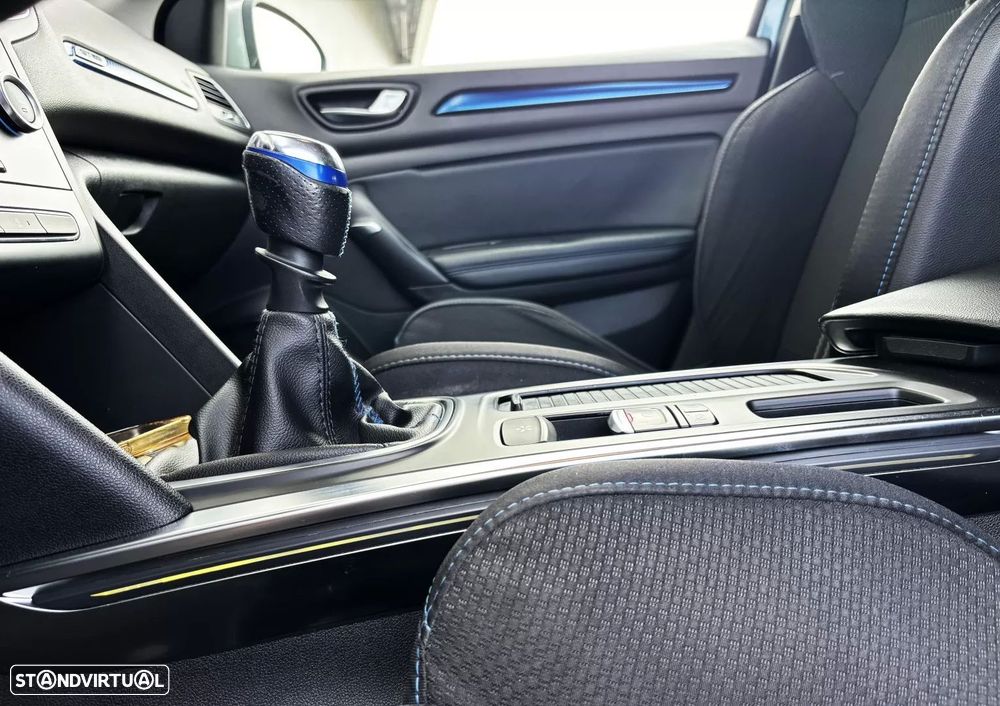 Renault Mégane Sport Tourer 1.5 dCi GT Line SS — fotografia 38