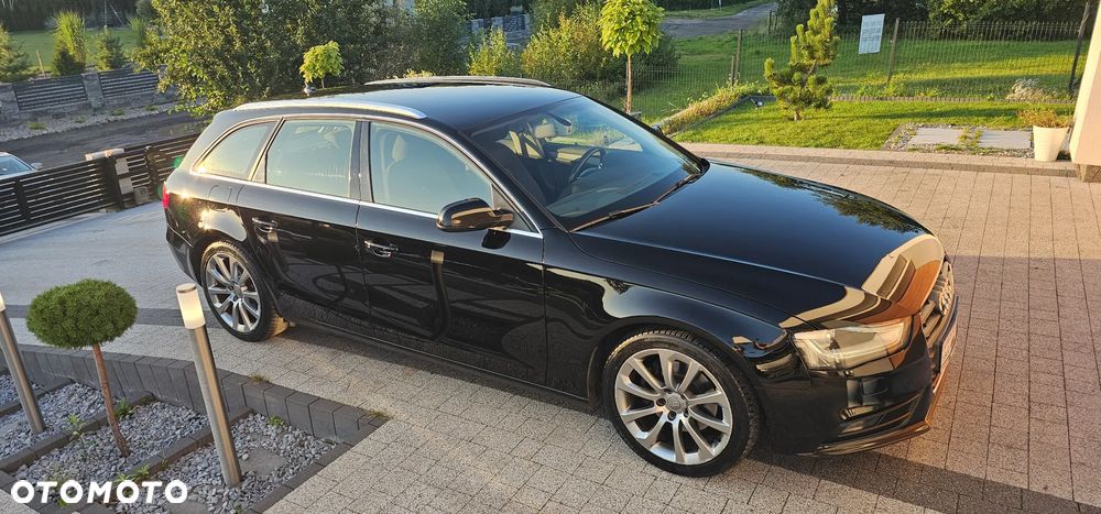 Audi A4 - 40