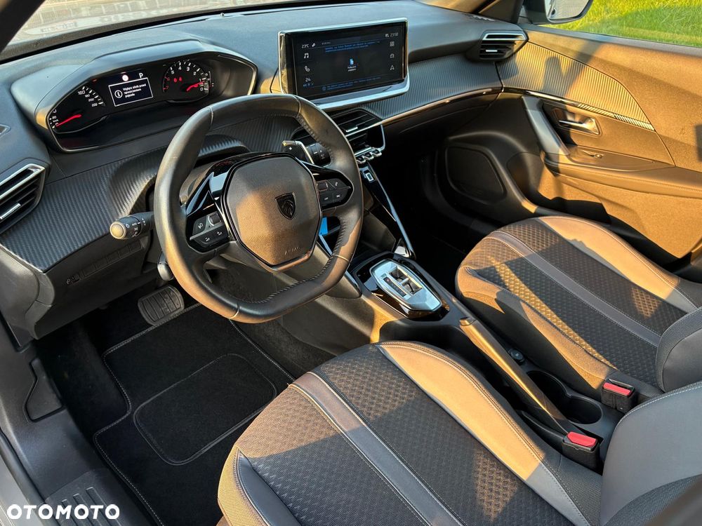 Peugeot 2008 - 14