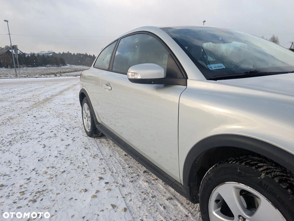 Volvo C30 2.0 Momentum - 25