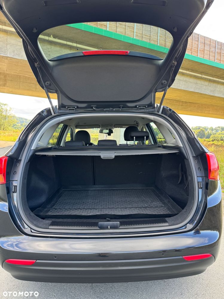 Kia Ceed - 5