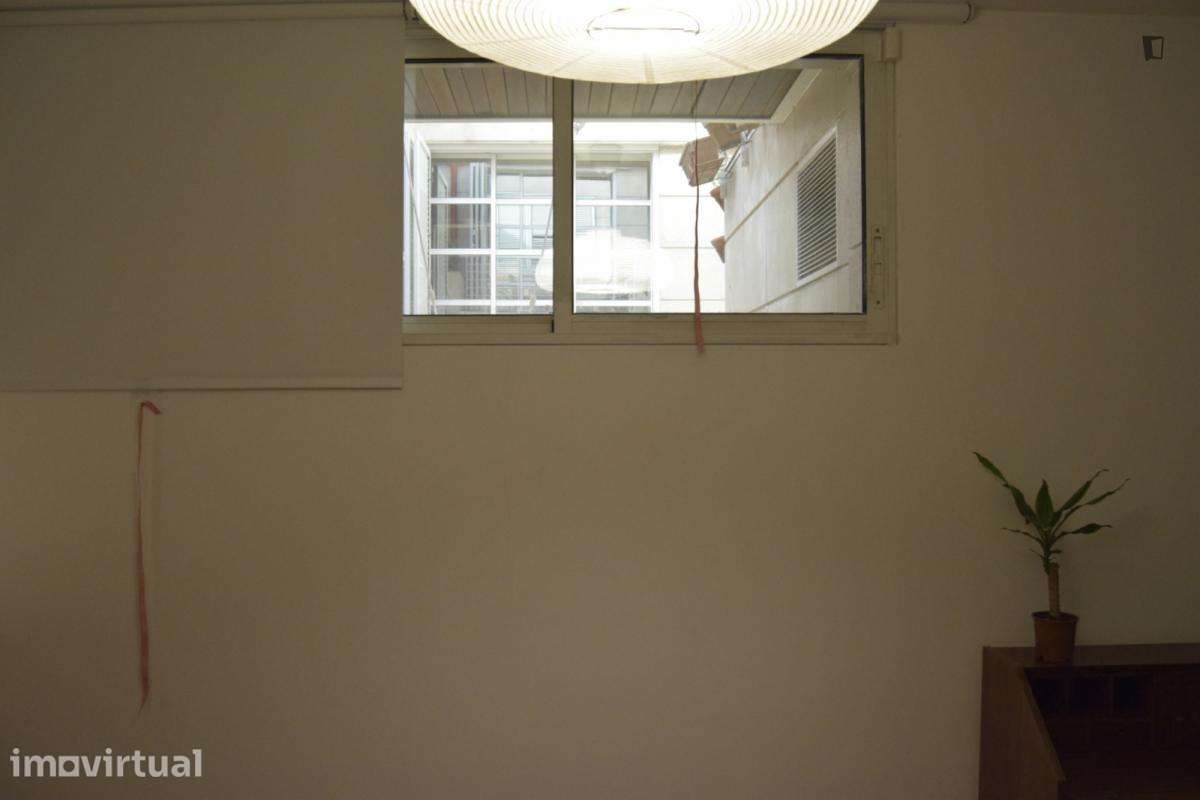 Quarto - localizado em Telheiras Lisbon - Grande imagem: 5/14