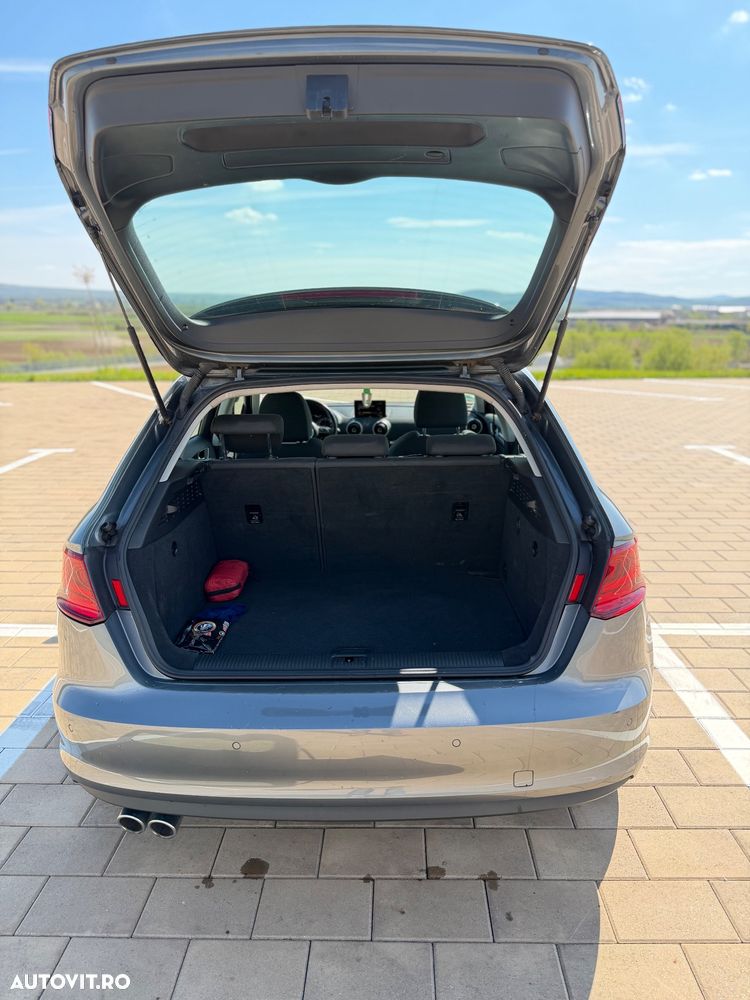 Audi A3 2.0 TDI ack S tronic - 12