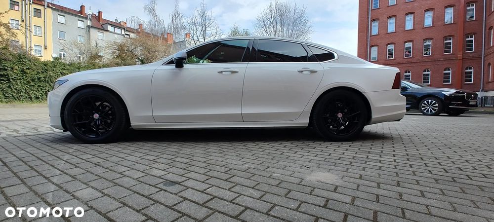 Volvo S90 D4 R-Design - 39