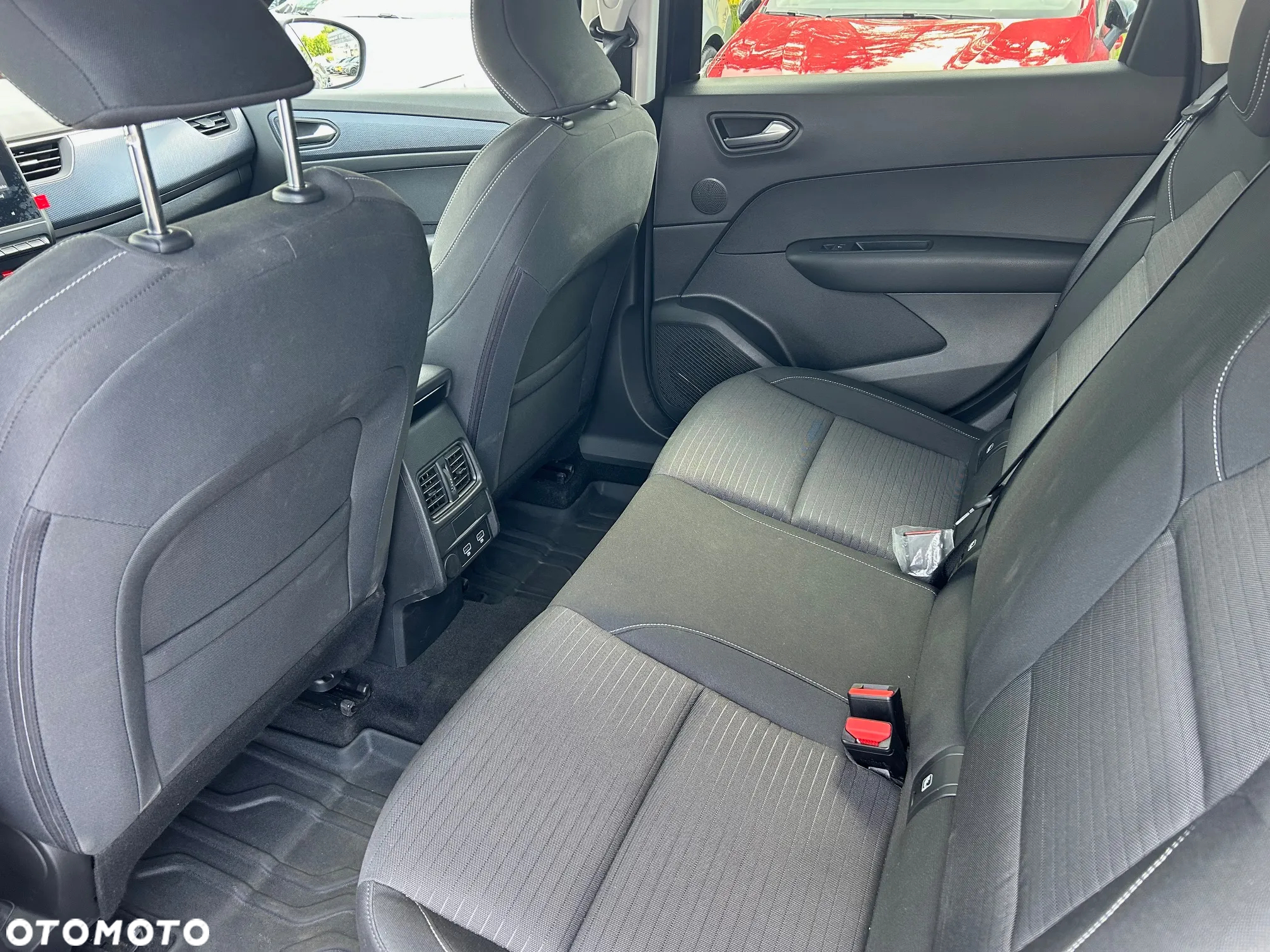 Renault Arkana 1.3 TCe mHEV Evolution EDC - 15