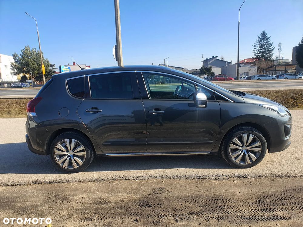 Peugeot 3008 HDi FAP 150 Platinum - 4