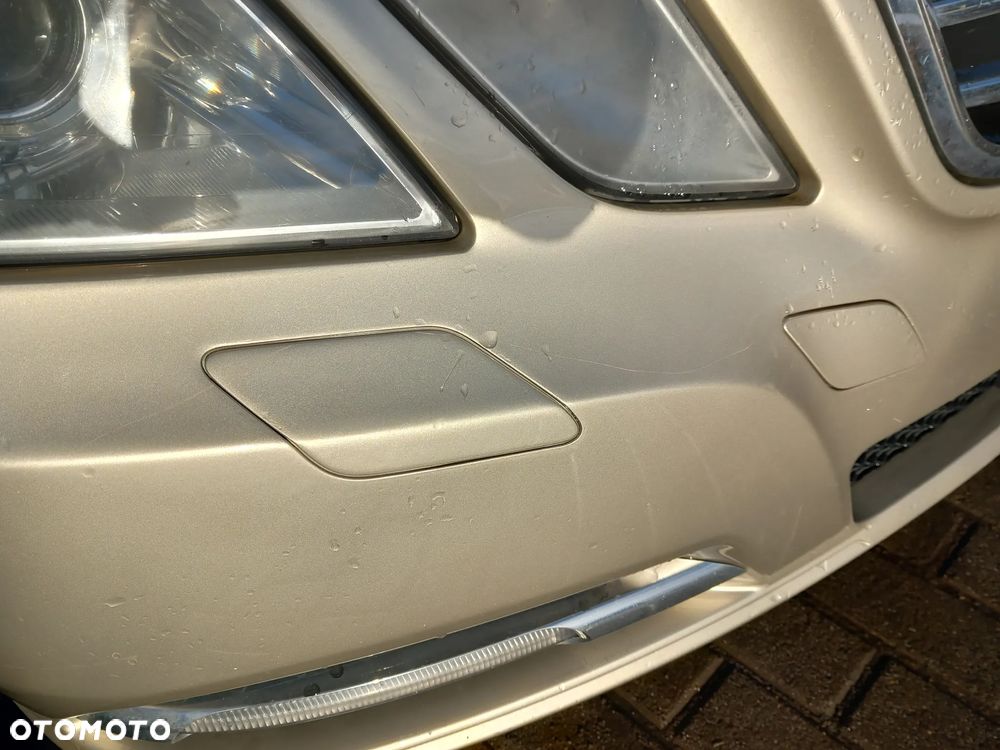 MERCEDES E-KLASA W212 ZDERZAK PRZEDNI PRZÓD SPRYSKI KOLOR: 794 - 9