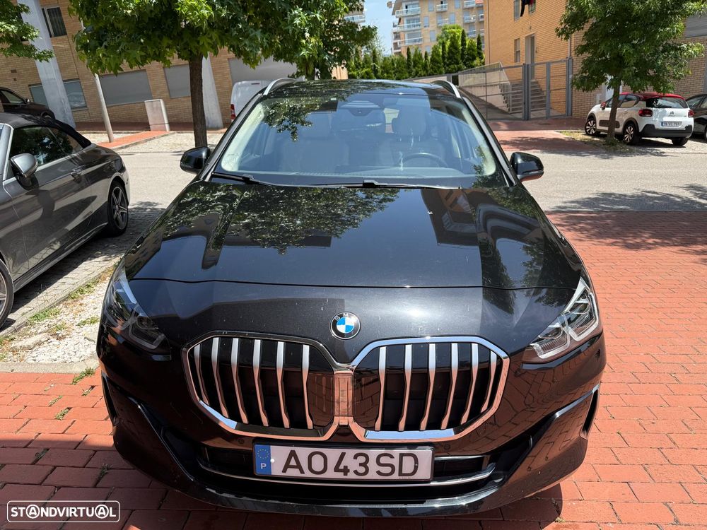 BMW 218 Active Tourer i Line Luxury Auto - 2