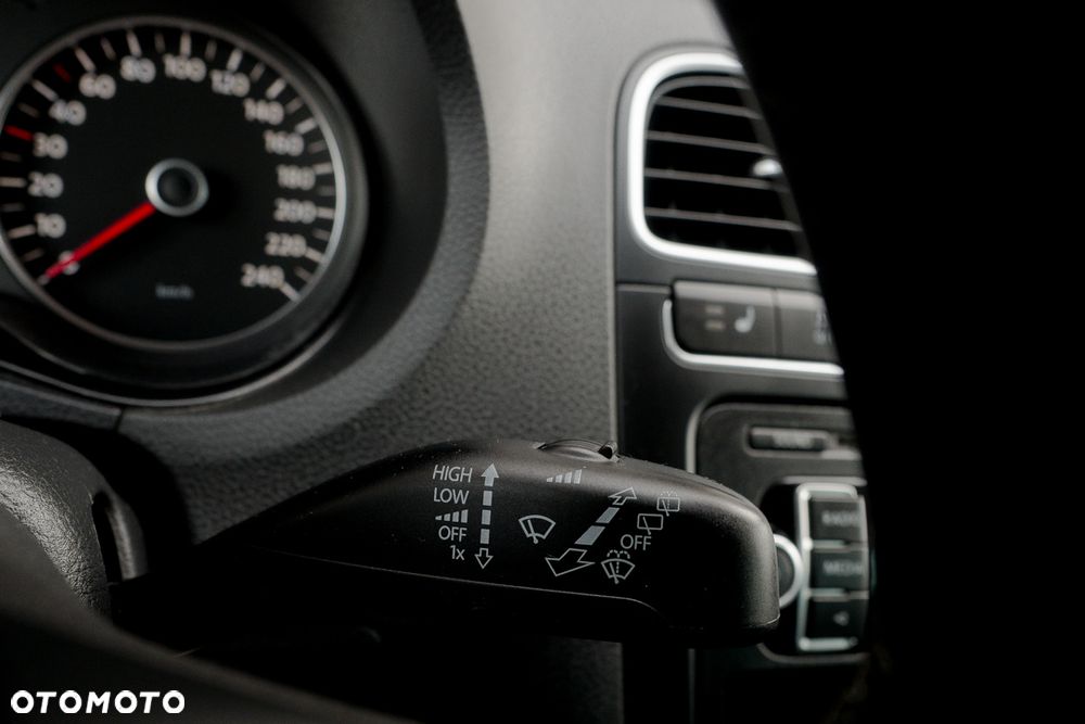 Volkswagen Polo 1.4 16V Highline - 21