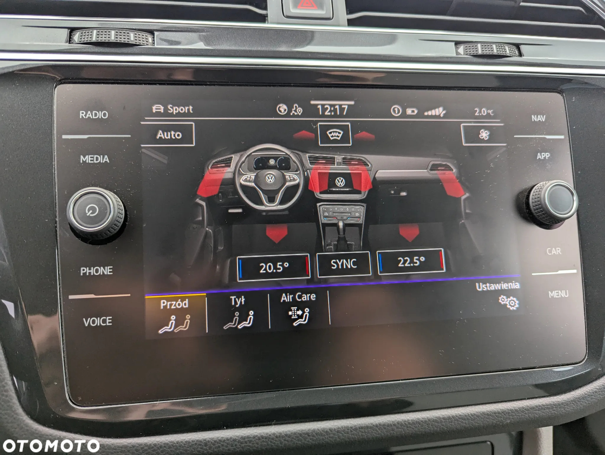 Volkswagen Tiguan 2.0 TSI 4Mot Elegance DSG - 27