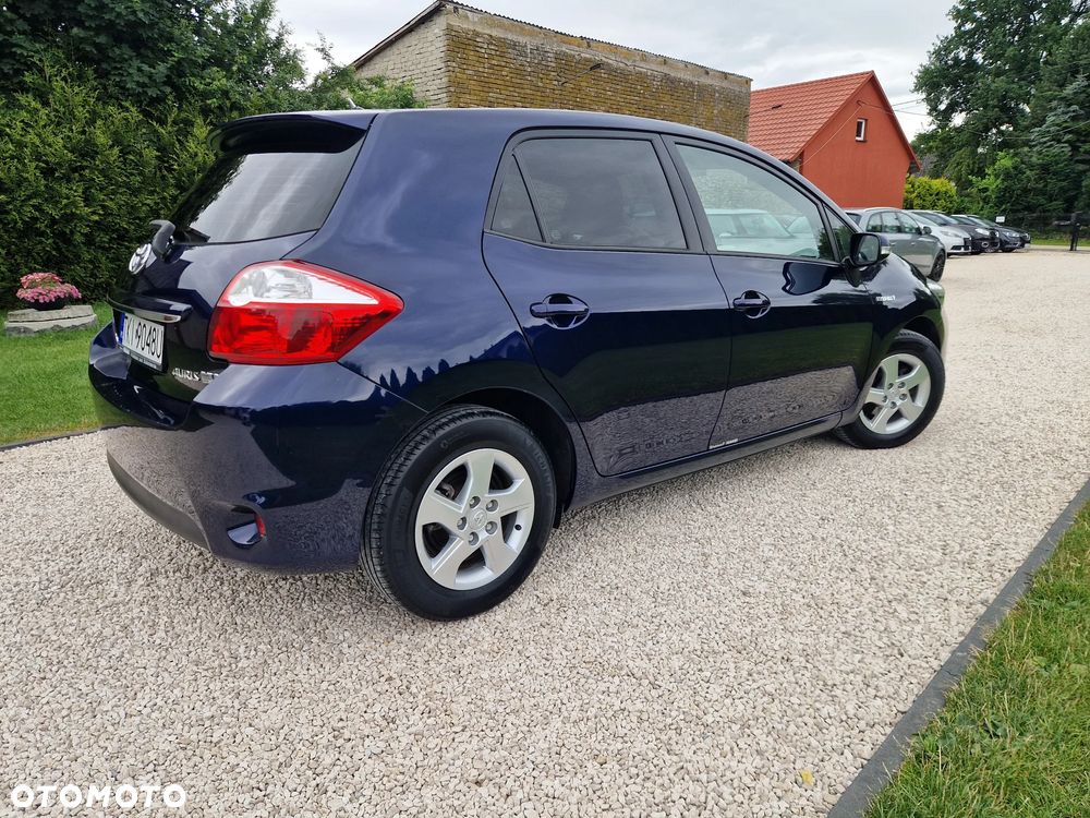 Toyota Auris - 31