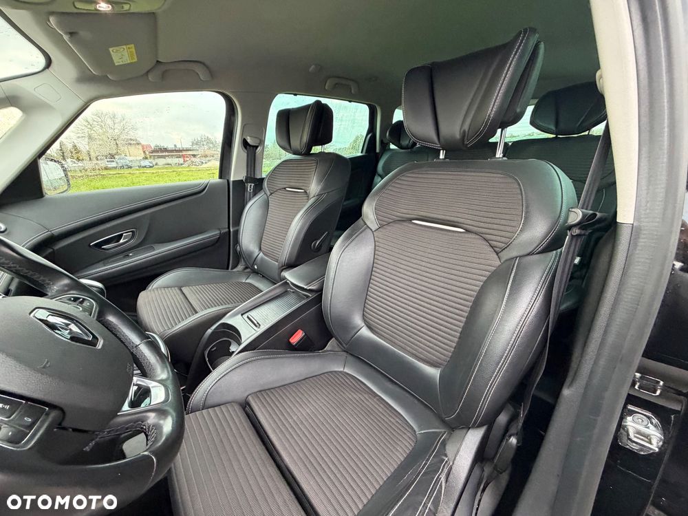 Renault Scenic - 18