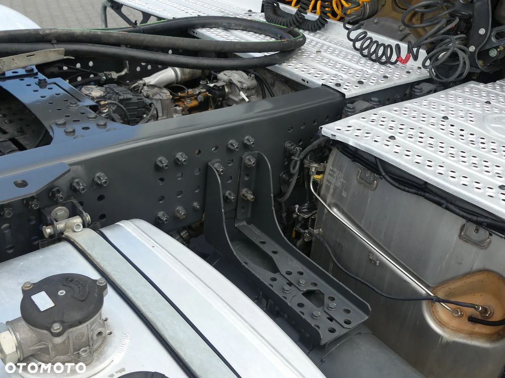 Mercedes-Benz ACTROS MP4 1845 / EURO 6 / RETARDER / 490 TYS KM / - 15