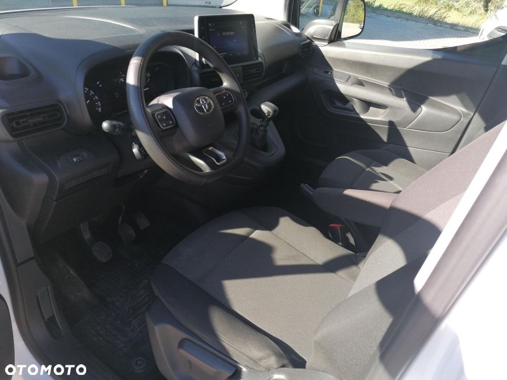 Toyota PROACE CITY - 12