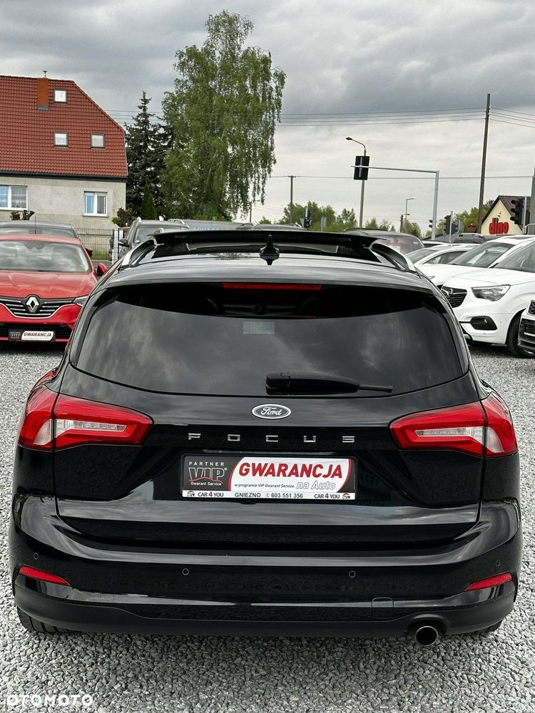 Ford Focus - 23