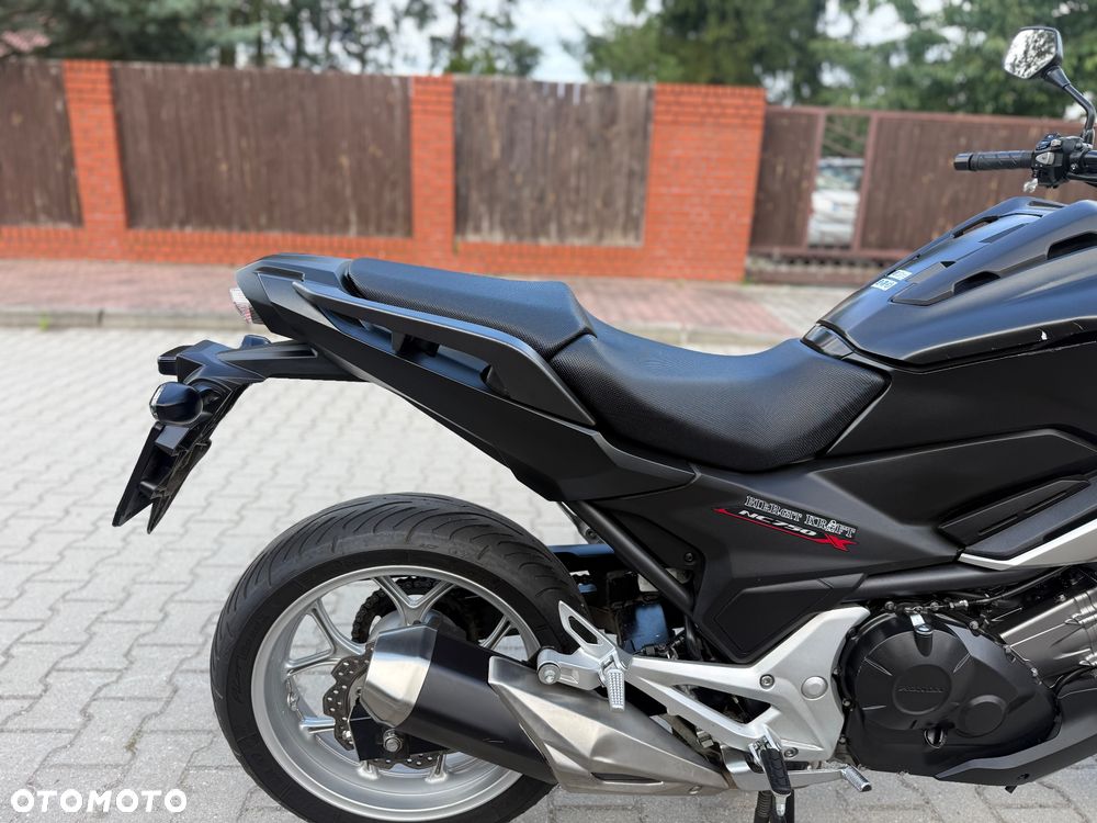Honda NC - 9