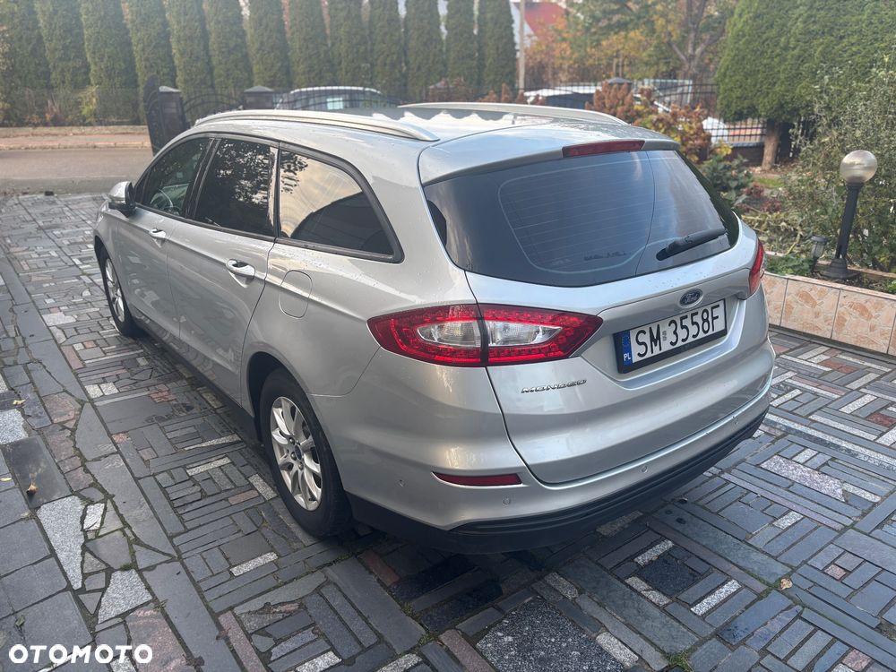 Ford Mondeo 2.0 TDCi Ambiente PowerShift - 6