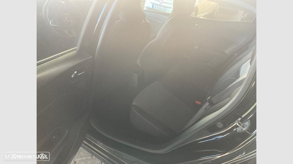 Renault Clio 1.0 TCe Evolution - 9