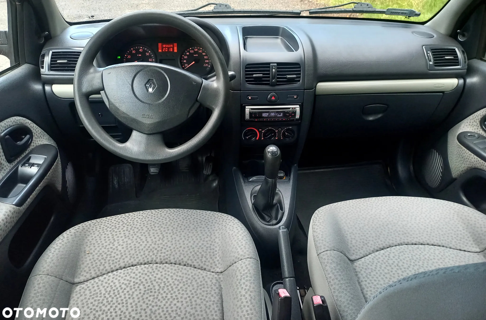 Renault Clio 1.5 dCi Alize - 14