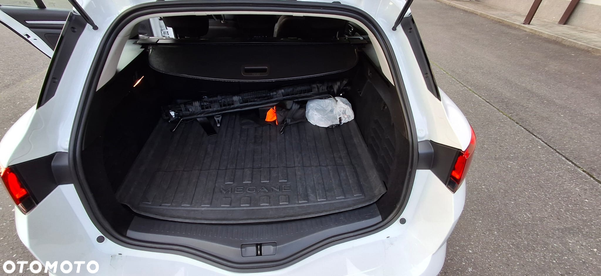 Renault Megane Grandtour BLUE dCi 115 LIMITED - 20