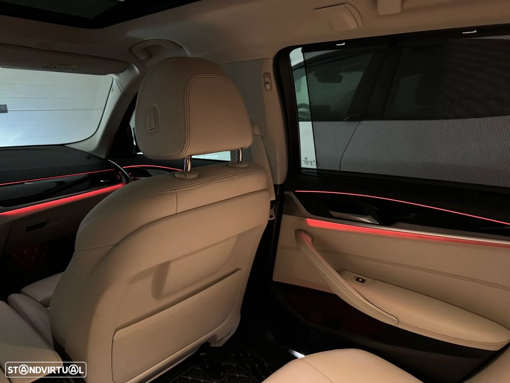 BMW 520 d Modern Line - 12