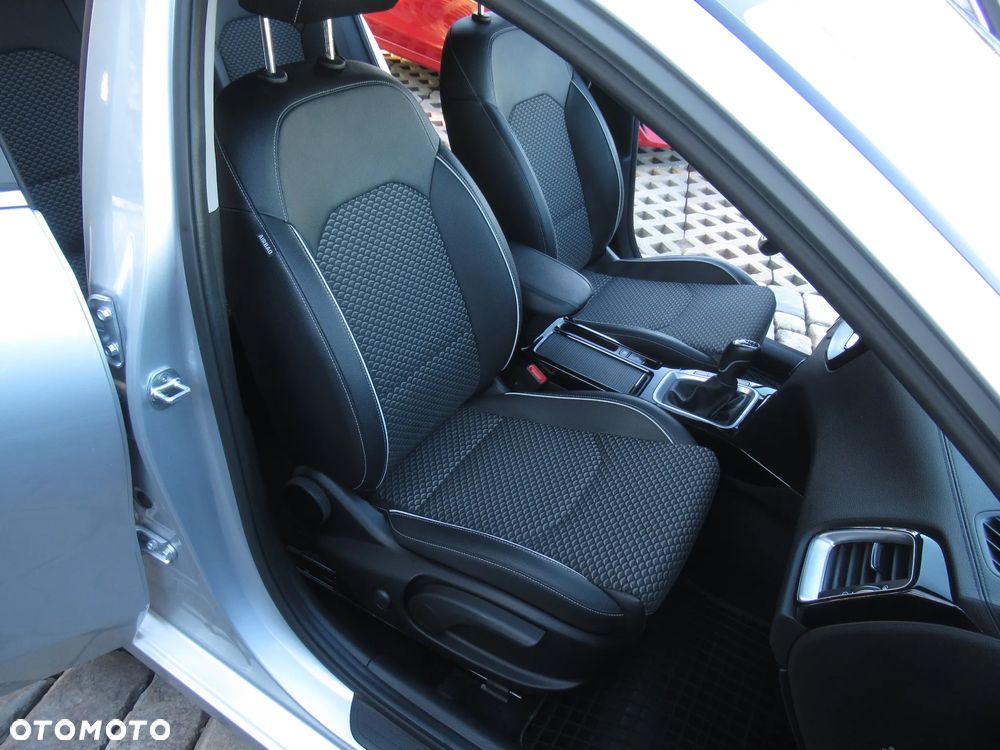 Kia Ceed 1.5 T-GDI L - 10