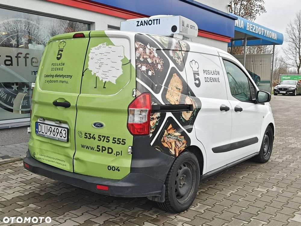 Ford Transit Courier - 7