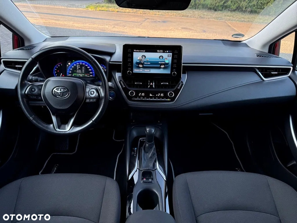 Toyota Corolla 1.8 Hybrid Executive - 28