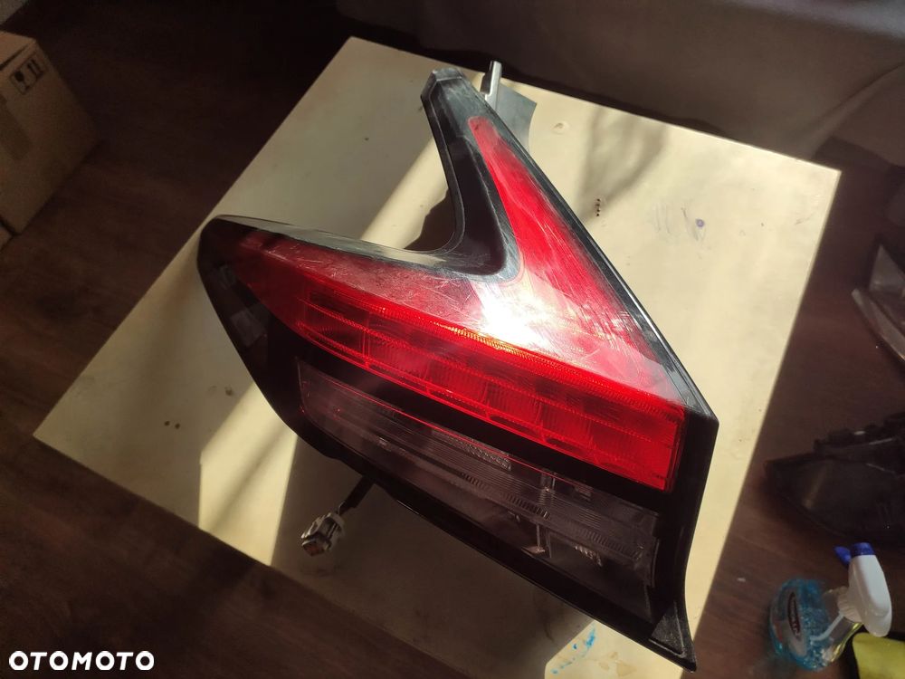 Lampa Lewy tył Nissan Leaf II 26555-5sh1a