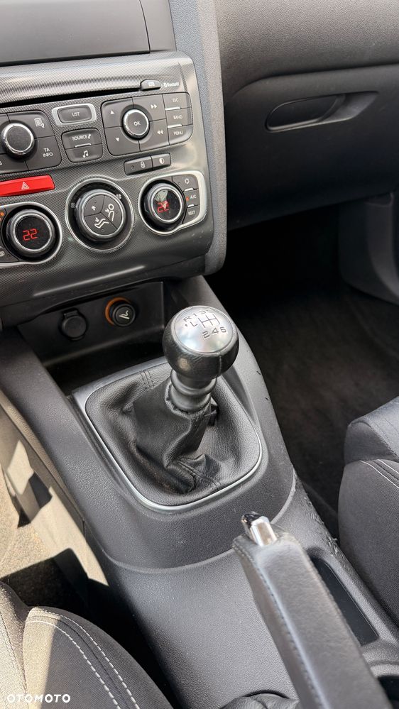 Citroën C4 e-HDi 110 Selection - 14