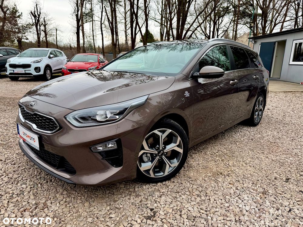 Kia Ceed 1.4 T-GDI L Business Line Plus - 2