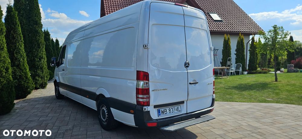Mercedes-Benz Sprinter - 5