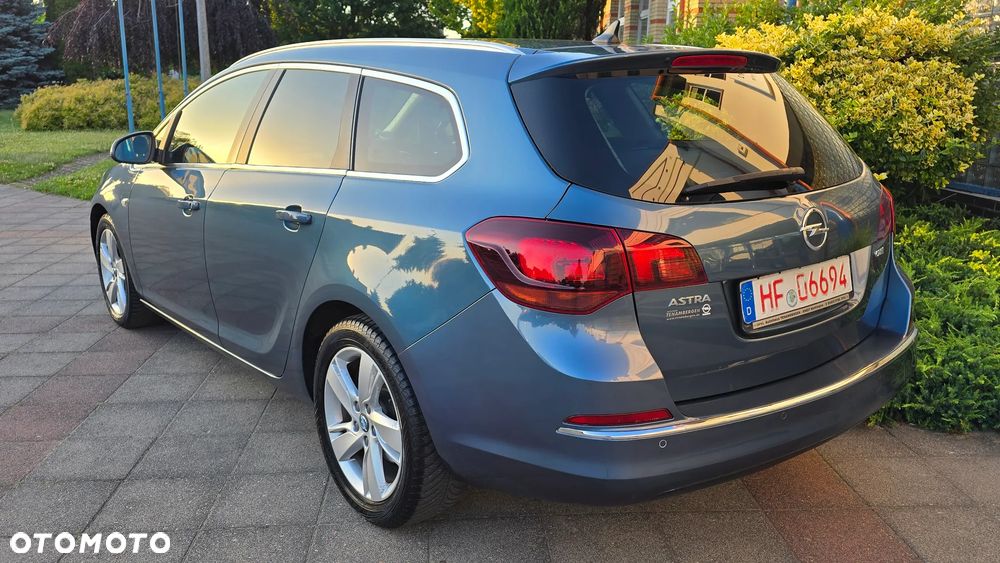 Opel Astra - 4