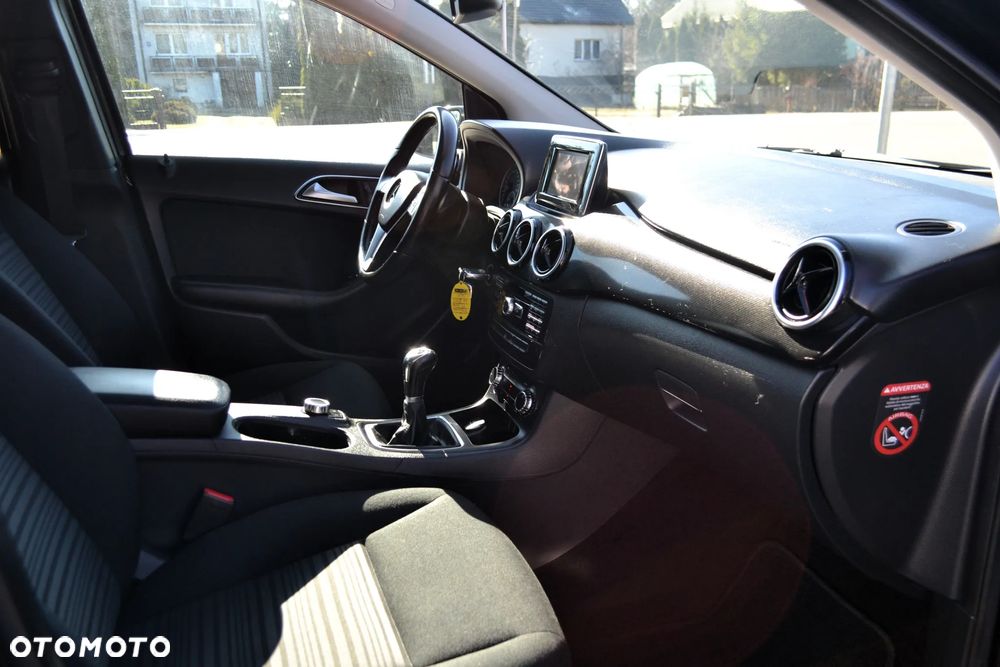 Mercedes-Benz Klasa B 180 CDI BlueEFFICIENCY Edition - 9