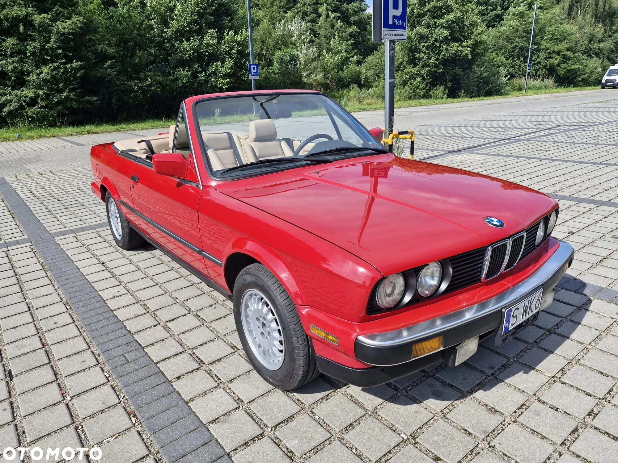 BMW Seria 3 323i - 2