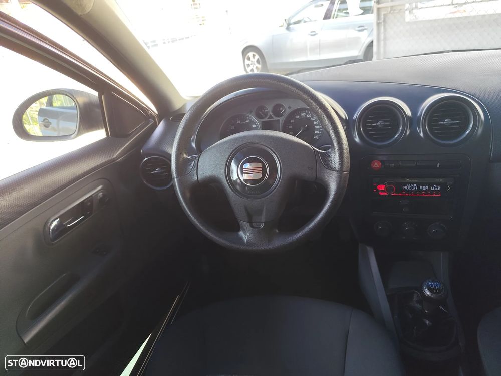 SEAT Ibiza 1.2 12V Reference - 25