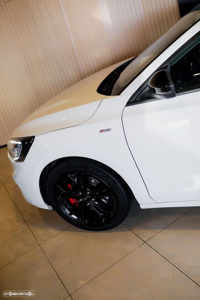 Ford Focus 1.0 EcoBoost ST-Line - 58